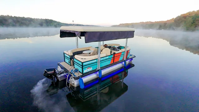 Aicedo 19ft Pontoon