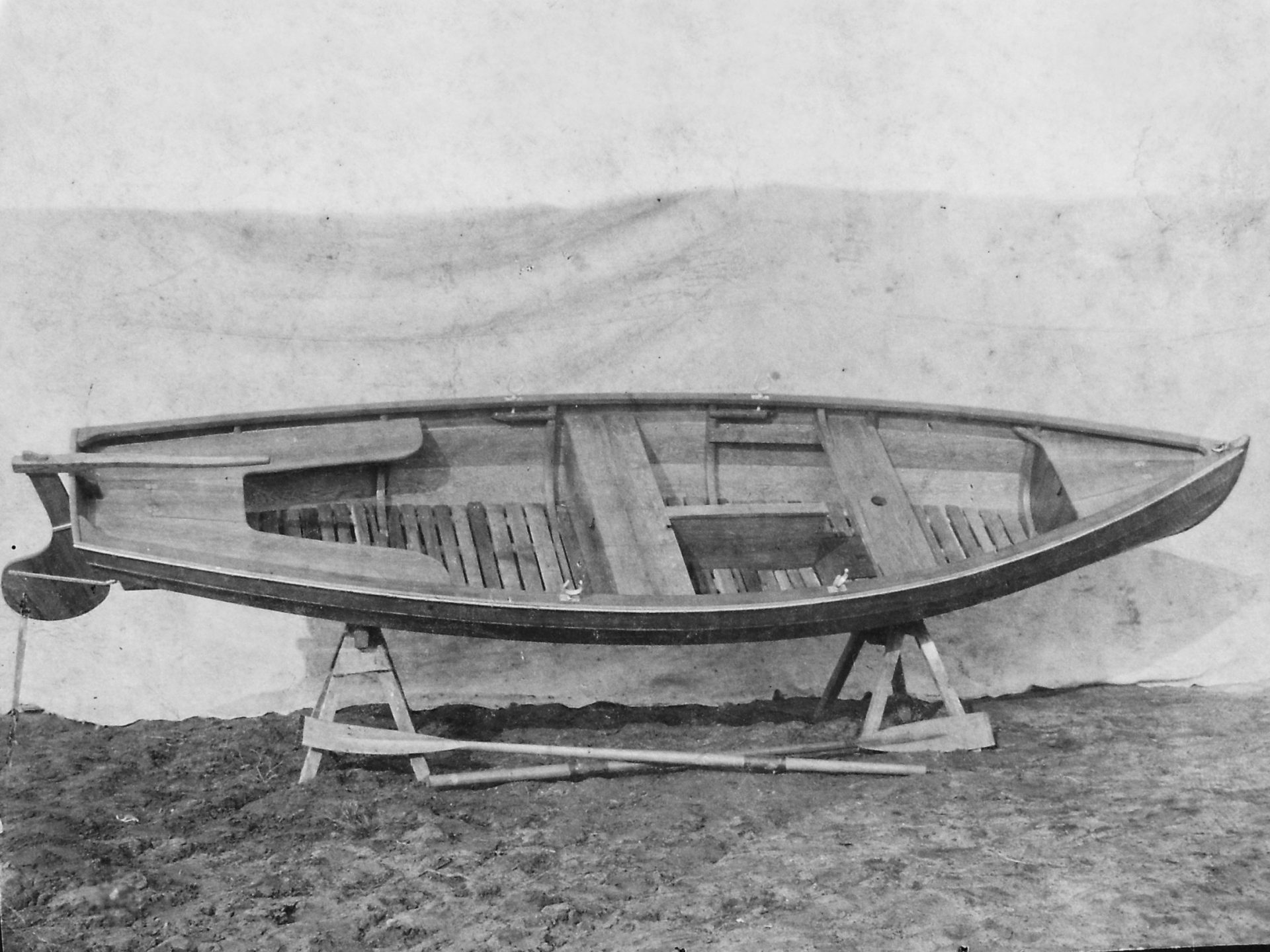 Ruderboot kombinierbar zum Segelboot um 1910