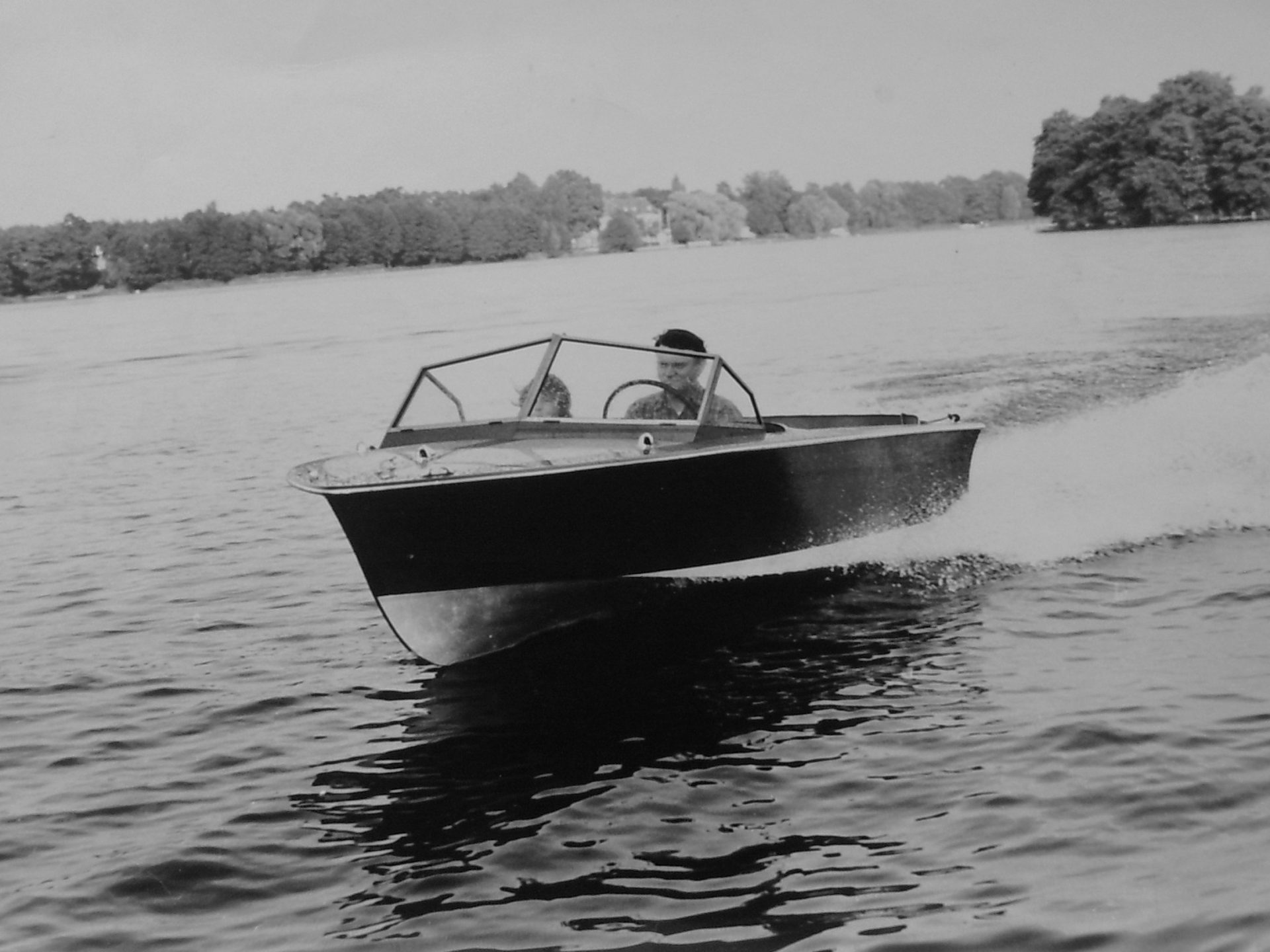 Eigenbau von Günter und Eberhard Rüdiger in voller Fahrt