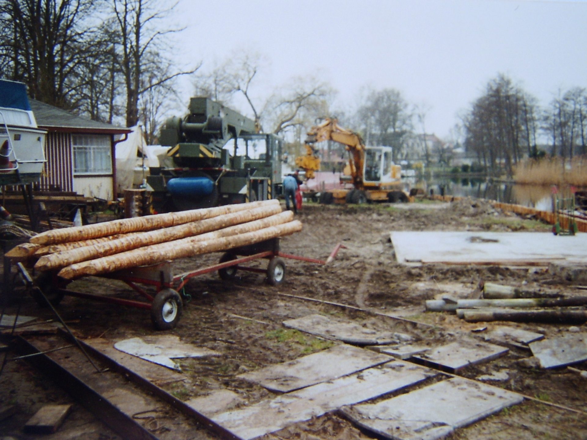 Bau der Kranplattform